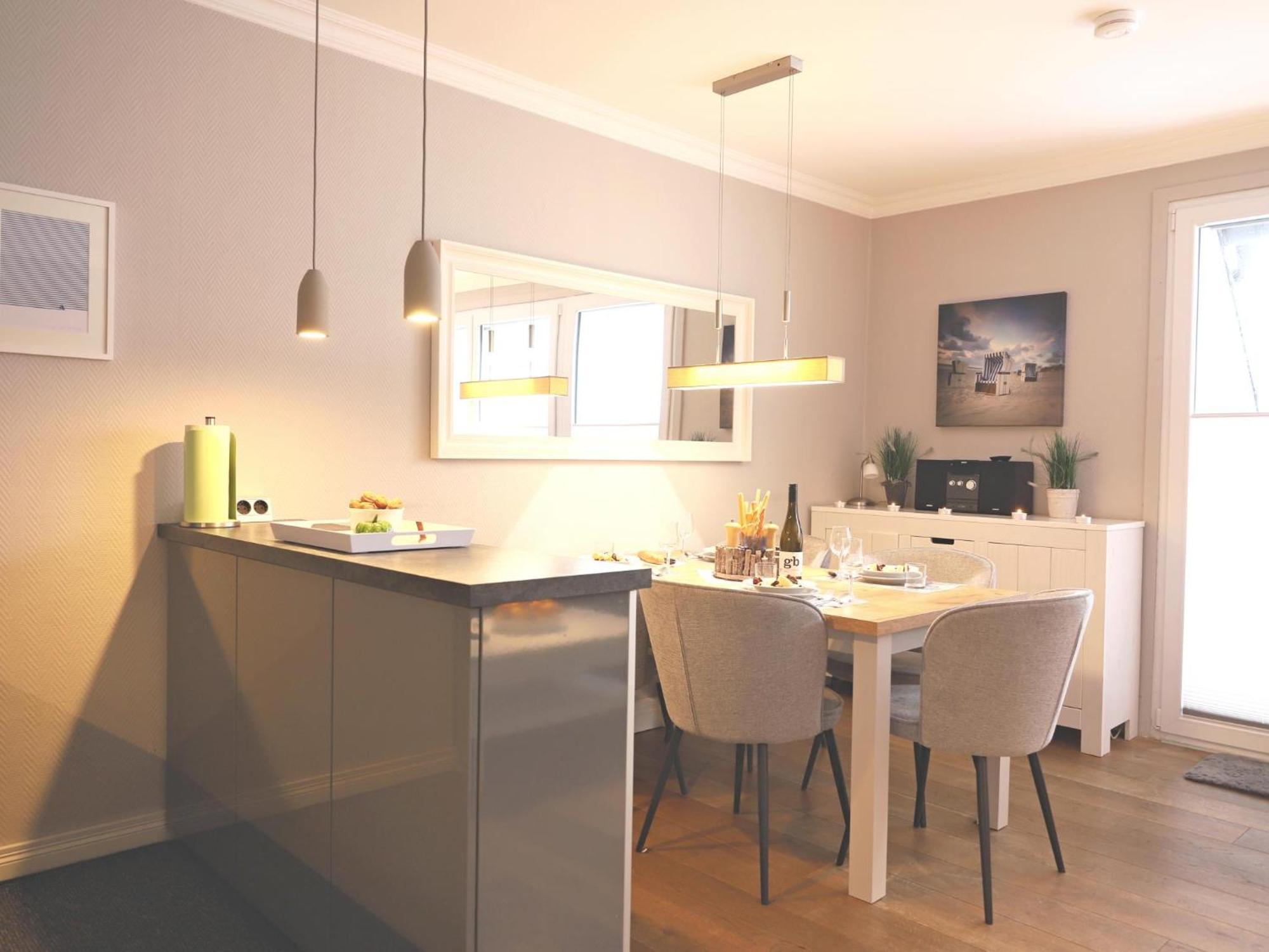 Exklusive 3-Zimmer-Ferienwohnung Im Herzen Westerlands Exteriör bild